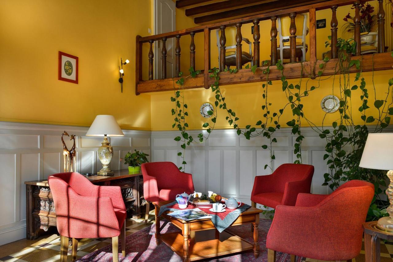 Hostellerie Du Chateau Onzain Esterno foto