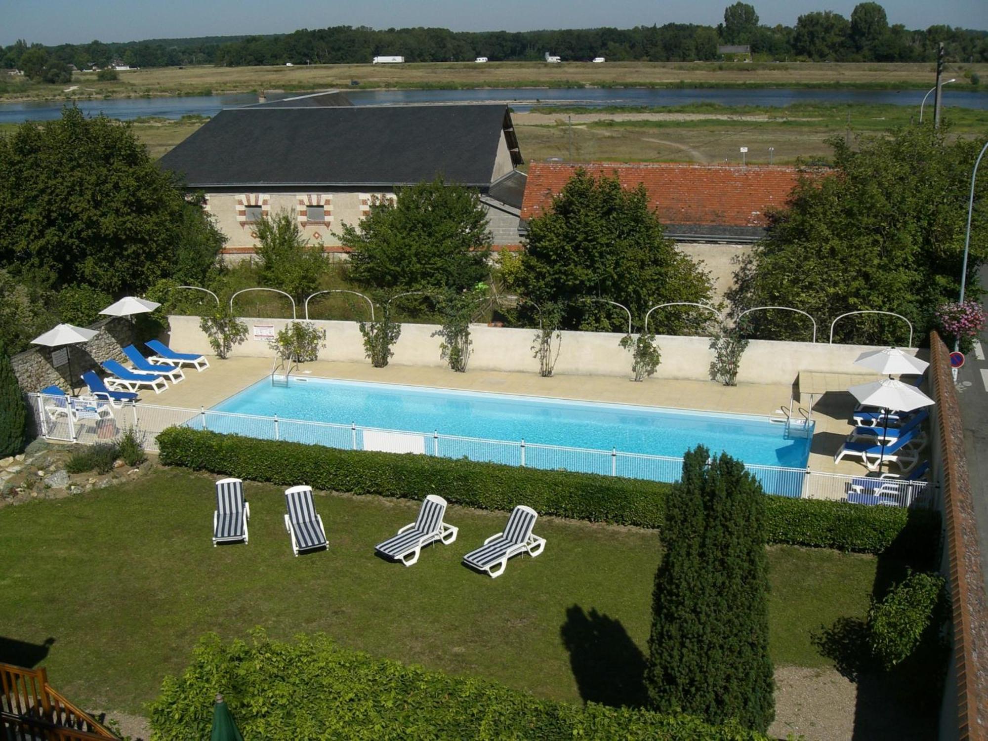 Hostellerie Du Chateau Onzain Esterno foto